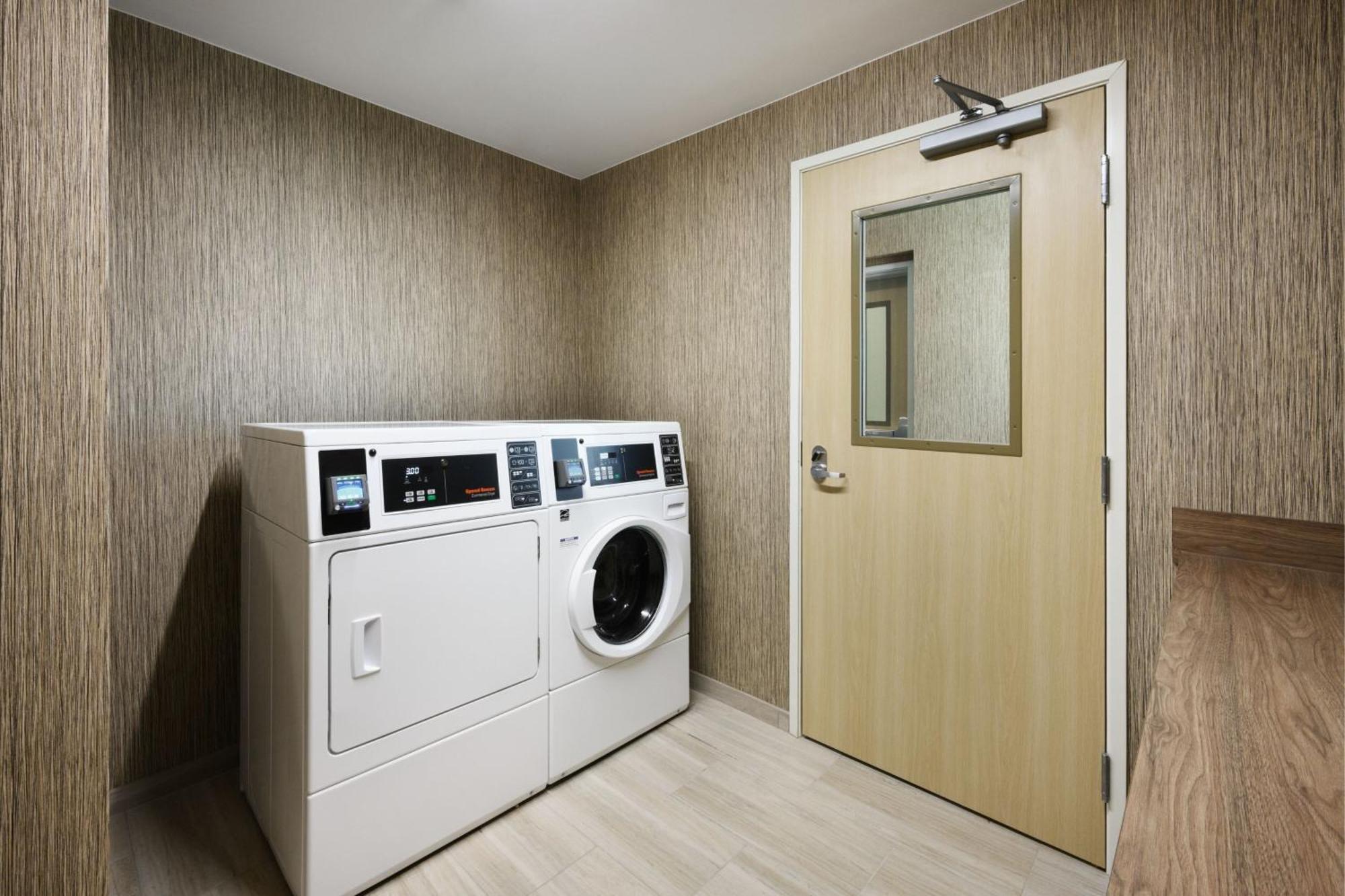Springhill Suites By Marriott Dothan Extérieur photo